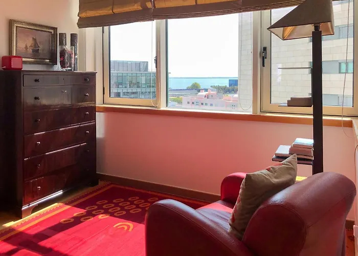 Lejlighed Oriente River View W/ Balcony&garage