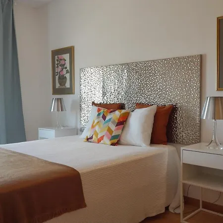 Oriente River View W/ Balcony&garage Apartment Lisbon