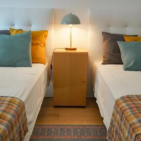 アパート Oriente River View W/ Balcony&garage リスボン