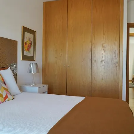 Oriente River View W/ Balcony&garage Apartment *