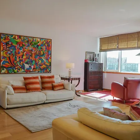 Daire Oriente River View W/ Balcony&garage