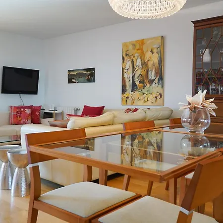 Daire Oriente River View W/ Balcony&garage *