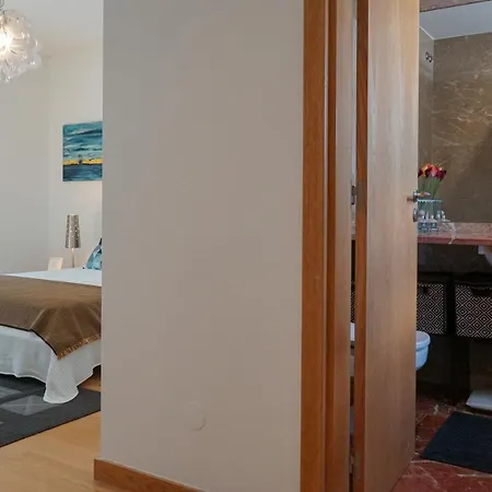 Daire Oriente River View W/ Balcony&garage